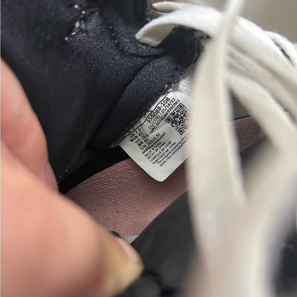 Jordan retro 1 high black and white - Picture 5 of 9